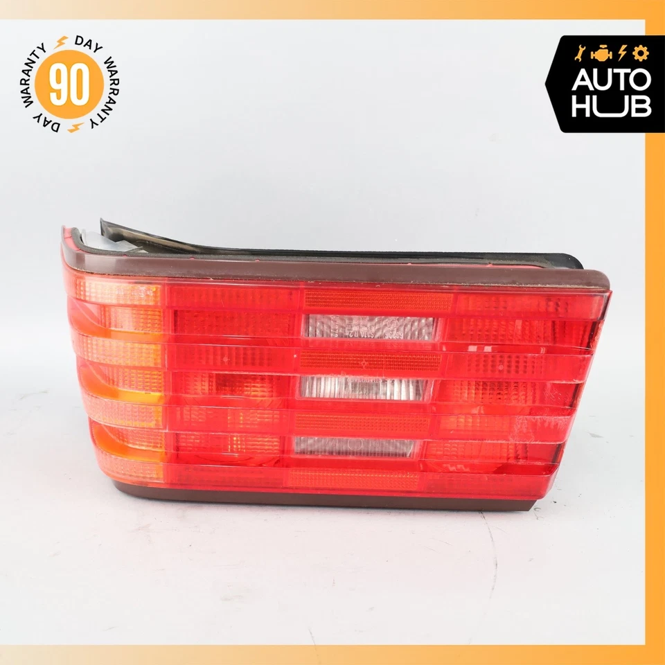 Lámpara de luz trasera lateral derecha pasajero 90-95 Mercedes R129 SL500 300SL 500SL OEM Foto 3 de 4