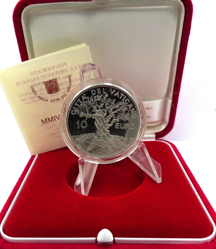 Vatican. 10 Euro 2004. World Peace Day. Silver. BE Box - Picture 3 of 4