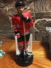 PAUL LUX Pro Hockey Player Decanter CHICAGO  1971  
