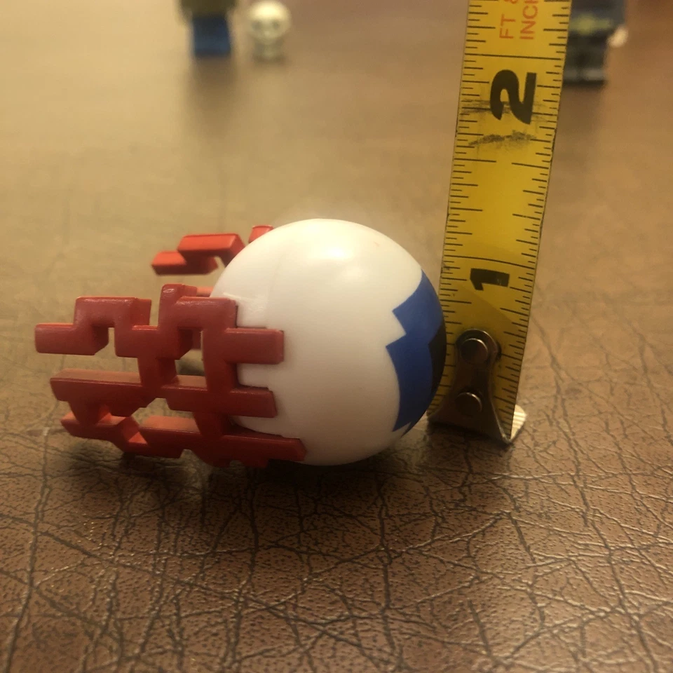 Lote de 4 figuras de acción Terraria World Pirate Eye of Cthulhu Skeleton Boss & Guide Foto 4 de 4