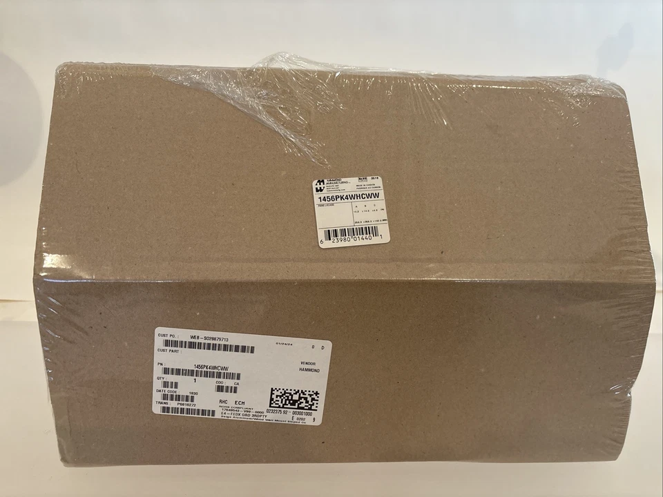 Hammond 1456KK4WHCWW New In Box Unique Sloped Box — 第 2/4 张图片