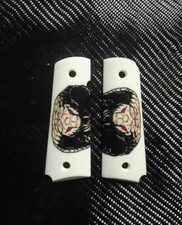 Nuevas empuñaduras Colt 1911 personalizadas COBRA ojo rojo tamaño completo resina Kimber