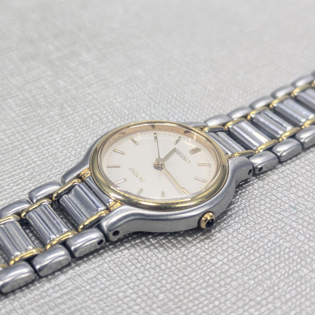 Seiko Exceline 3F31-0040 Analog Quartz Men Watch Ladies