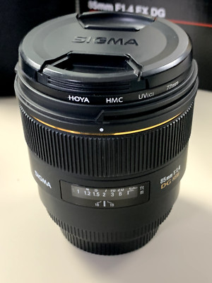 Sigma AF 85 mm 1:1,4 EX DG HSM Objektiv für Sony A-Mount  mit Zubehör