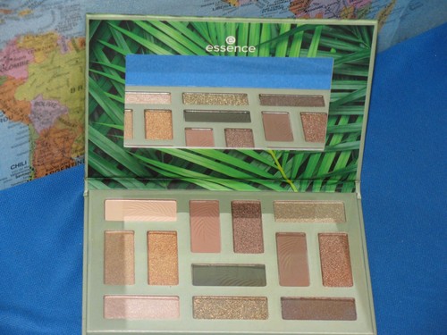 ESSENCE OUT IN THE WILD EYESHADOW PALETTE 10.2g / Net Wt. 0.35 oz. **BRAND NEW** - Picture 11 of 13