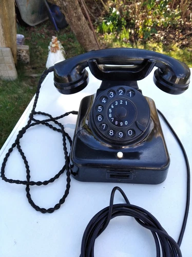 Telefon W49 Bakelit Vintage Tisch/Wand Erdtaste guter Zustand