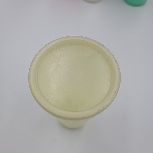VTG Pastel Tupperware 12 Oz Tumblers With Lids Set 5 Multi Color - Picture 2 of 5