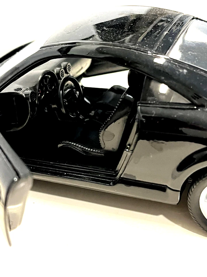 Welly 1/24 No.2073 Audi TT Black Model Car - Image 3 of 4