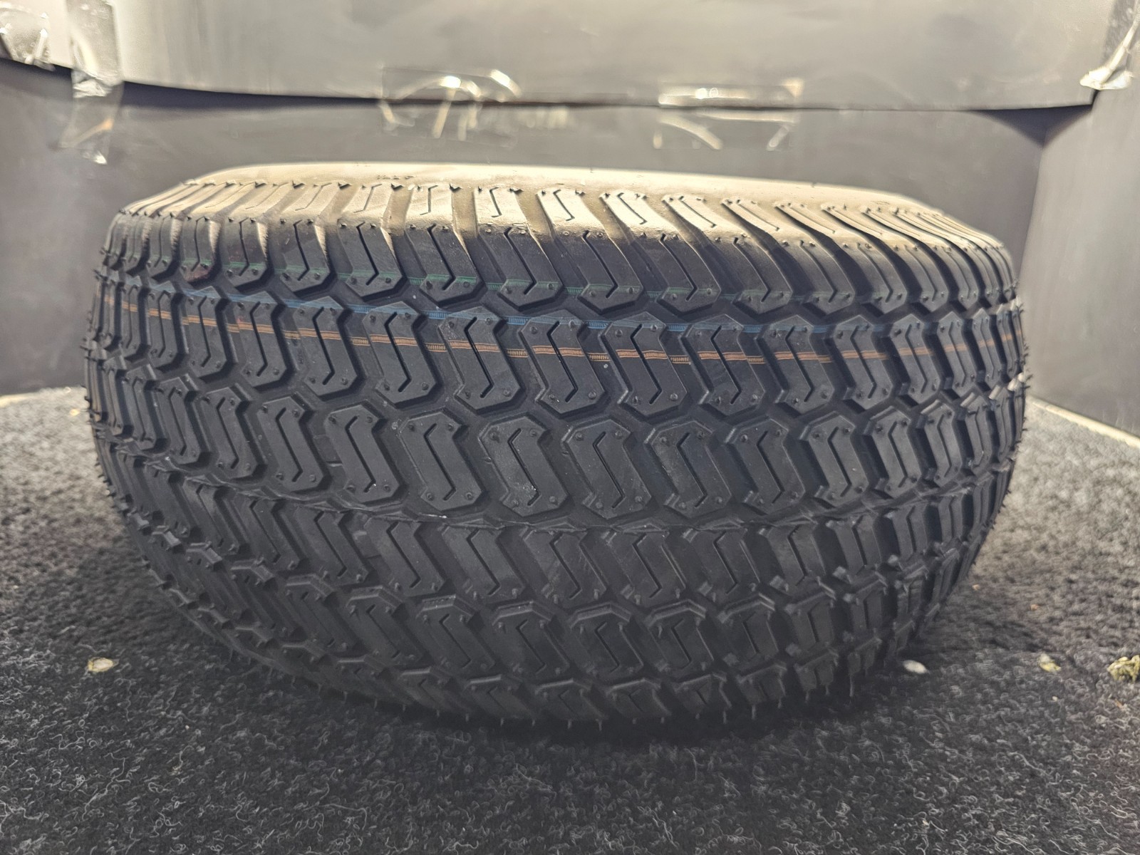 (QTY 2) Hoosier 20x8-8 4 Ply Tubeless Lawn & Garden Tire & Wheel Assembly P332