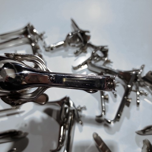 Lotto Speculum Vaginale OB/GYN TOOLS Strumento Acciaio Inox Esame Pelvico - Foto 8 di 8