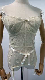 AGENT PROVOCATEUR RARE SEXY VINTAGE CREAM LOVE BASQUE CORSET SIZE 95E