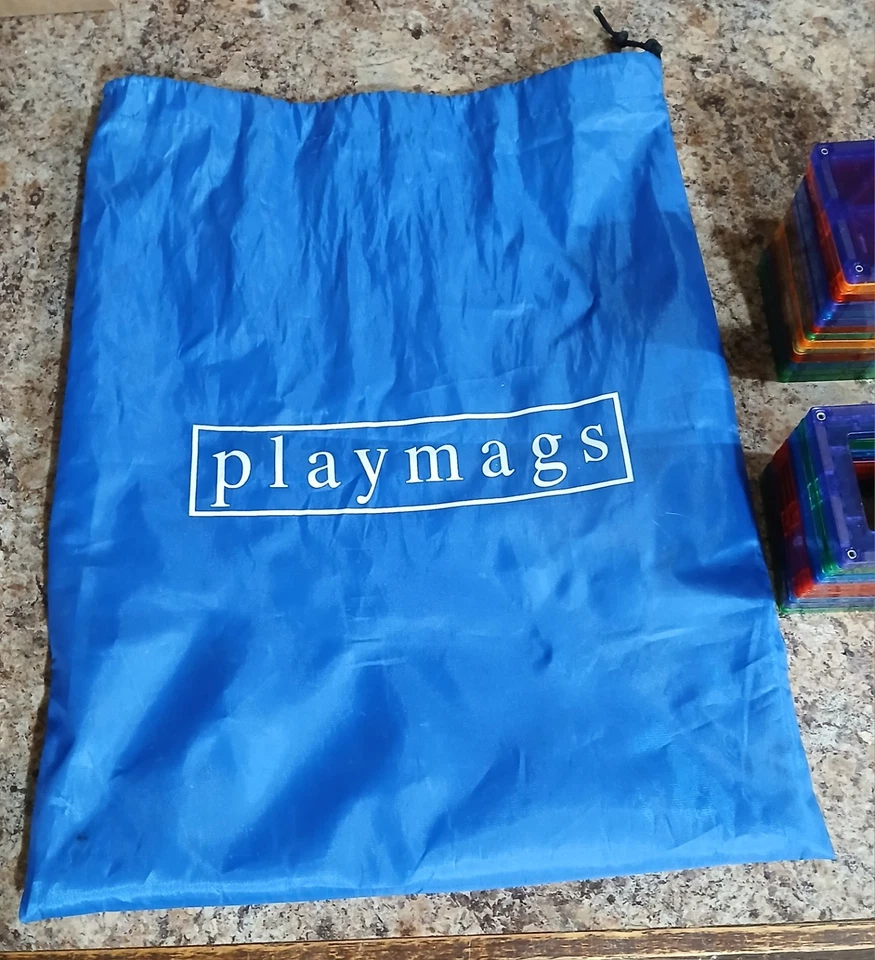 85 Pcs  PlayMags Magnetic Building Tile Blocks - Image 4 of 4