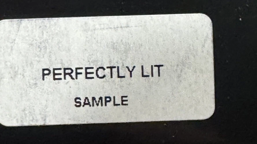 MAC Mineralize Skinfinish PERFECTLY LIT New RARE  0.28 Oz Beautiful Colors - Image 3 of 4