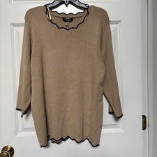 Cable Gauge Sweater Crew Neck Pullon 3/4 Sleeve Beige with Scalloped Black Trim