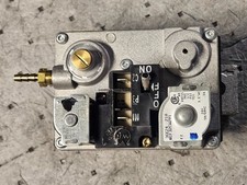 White Rodgers 36E24 210 Furnace Gas Valve EF32CW201