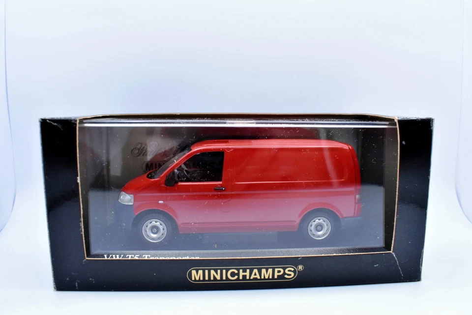 Modellino auto scala 1:43 VW T5 Transporter red minichamps diecast modellismo - Immagine 4 di 4
