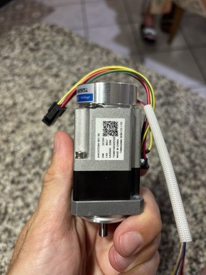 1 Stück Neu ABB Servomotor 3HAC072394-001/00