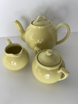 Vintage Yellow Ceramic Lipton Tea Teapot Creamer Sugar Set MINT CONDITION