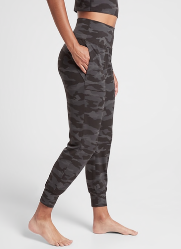 ATHLETA Salutation Camo Jogger XST XS 
