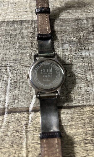 Reloj Ecclissi de plata de ley con correa de cuero marrón y cara de perla - Imagen 5 de 8