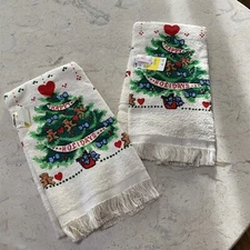 Vintage CANNON Towel Pair Christmas Fingertip Size Jamesway NEW