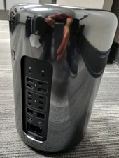 Mac Pro A1481 Xeon 6 Core 3.5GHz 512GB NVMe 64GB Ram Firepro D500 Monterey OS