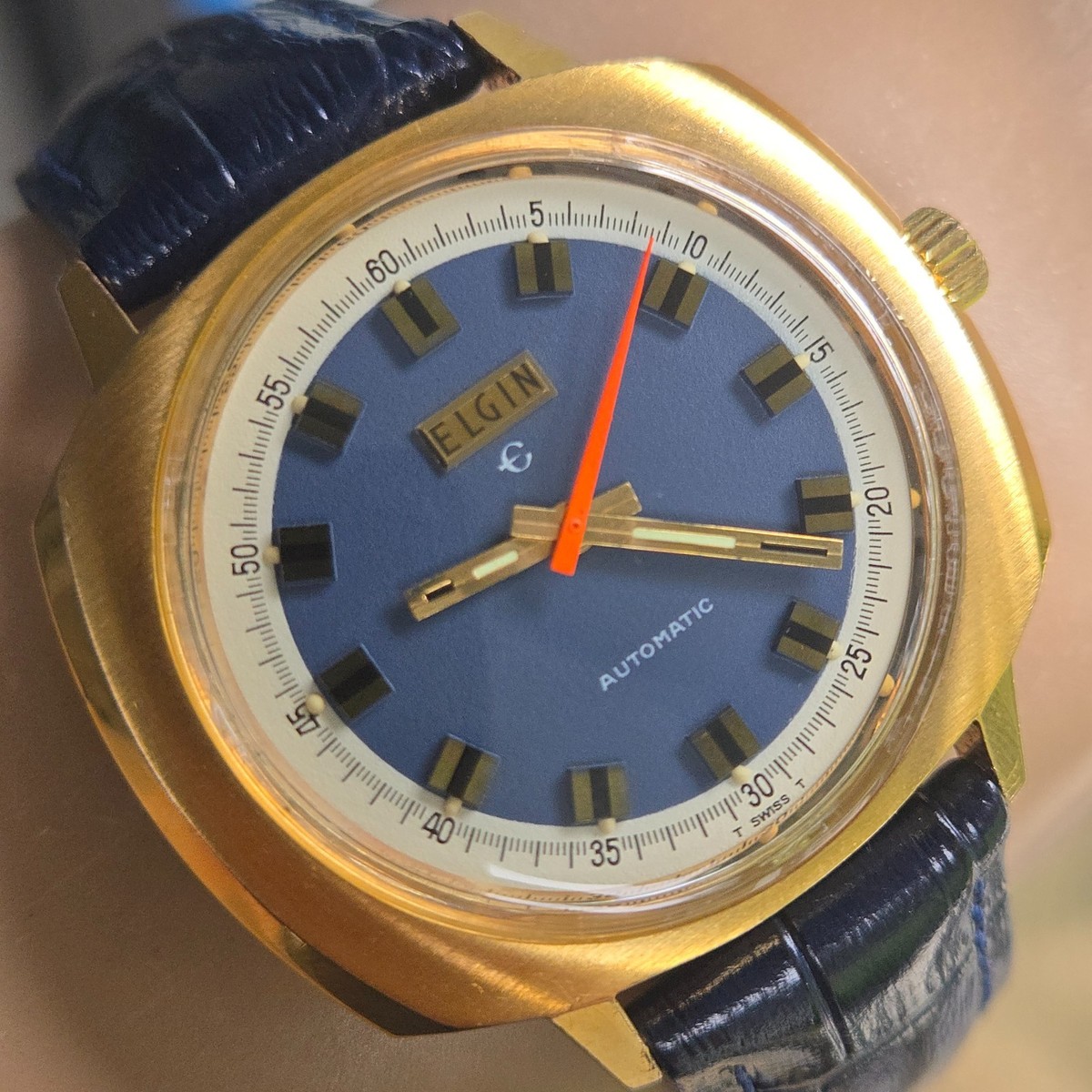 Vintage ELGIN men's automatic watch swiss UFO case two-tone dial