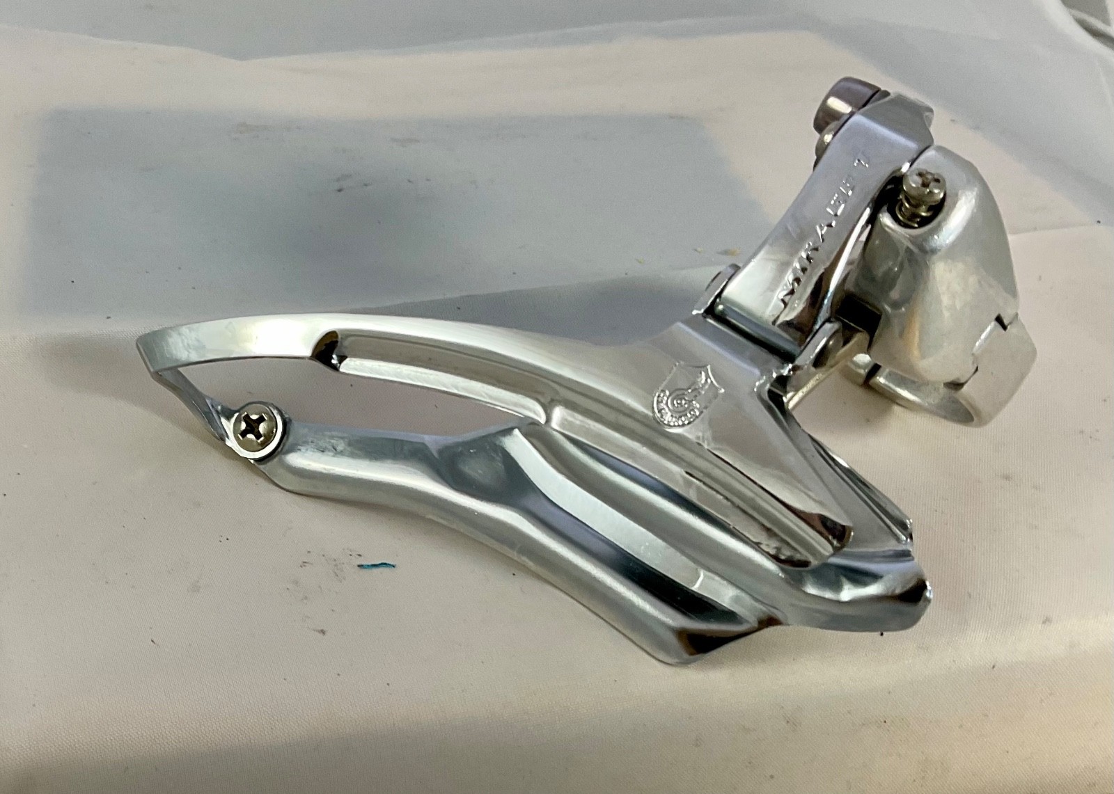 Campagnolo Mirage T Triple Front Derailleur 28.6 Clamp Bottom Pull. NOS