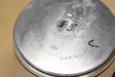 PISTON NEUF REFERENCE YAMAHA 2LO 11631 00 X0 POUR XS 400