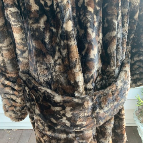 Vintage Fendi Fur Coat - Picture 5 of 10