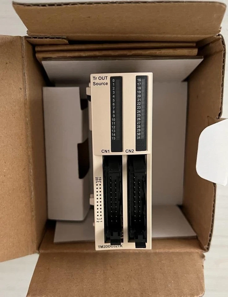 modicon PLC TM2DDO32TK - Immagine 2 di 2
