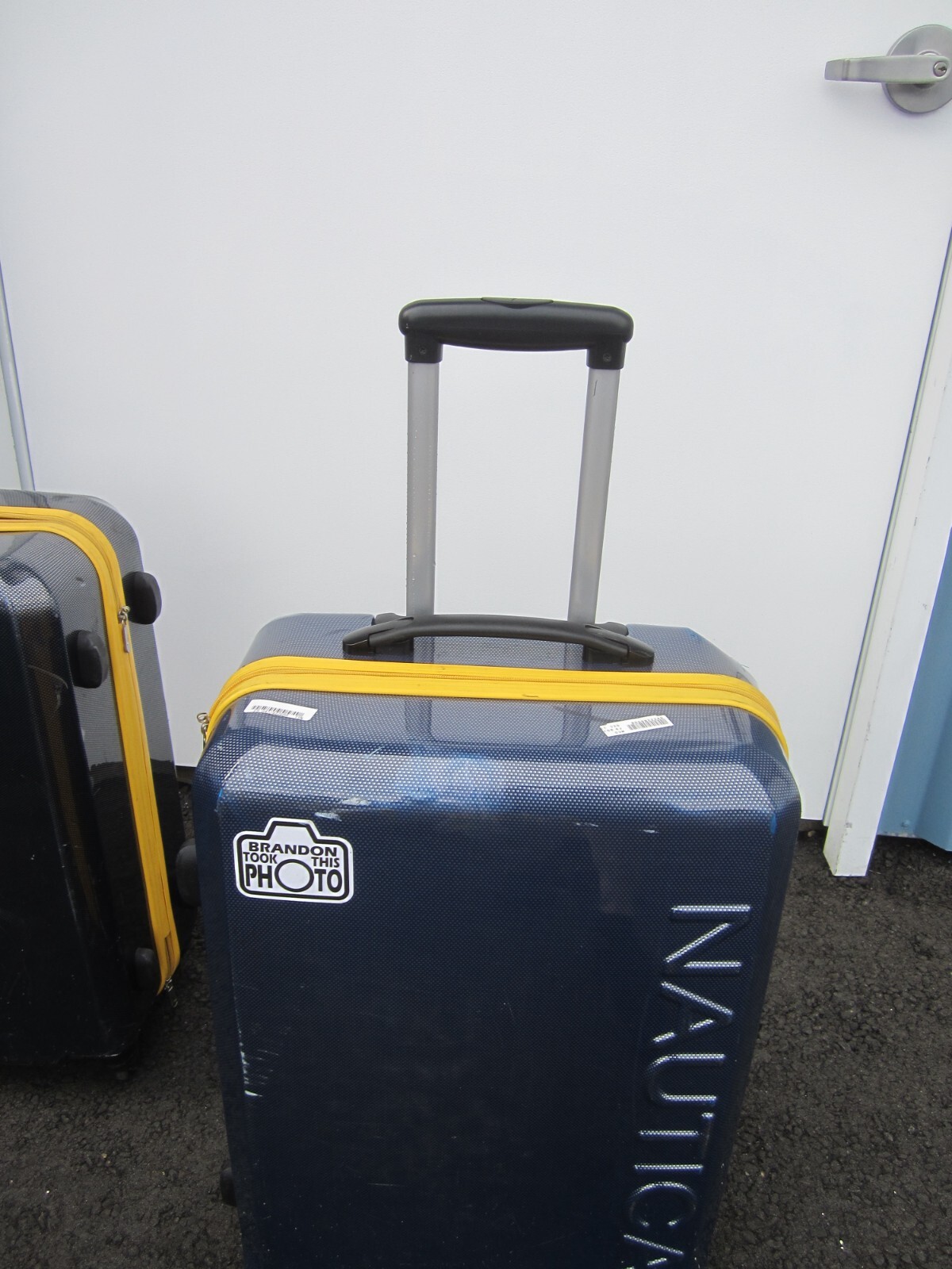 NAUTICA HARD SHELL SUITCASE, SPINNER WHEELS eBay