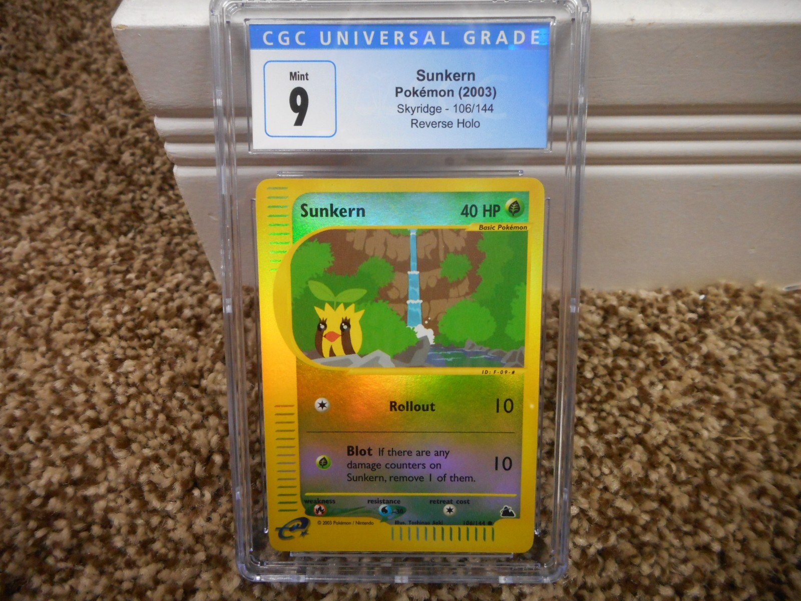 Sunkern cgc 9 MINT REVERSE HOLO Skyridge 2002 E-Reader 106/144 psa card Pokemon