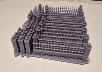 STOCK SCENICS OO Gauge Brick Wall With Iron Railings Church Or Park Wall 3d printed Unpainted