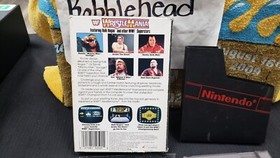 VIDEOGIOCO CIB WWF WRESTLEMANIA NINTENDO NES COMPLETO DI SCATOLA CON CUSTODIA PROTETTIVA