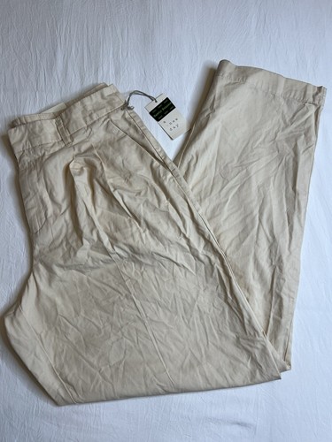 A New Day Women's High Rise Straight Classic Fit Full Cargo Pants Midweight 10