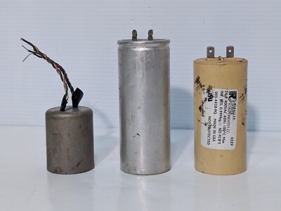 Parallax 005-4438-PQ and other Capacitors