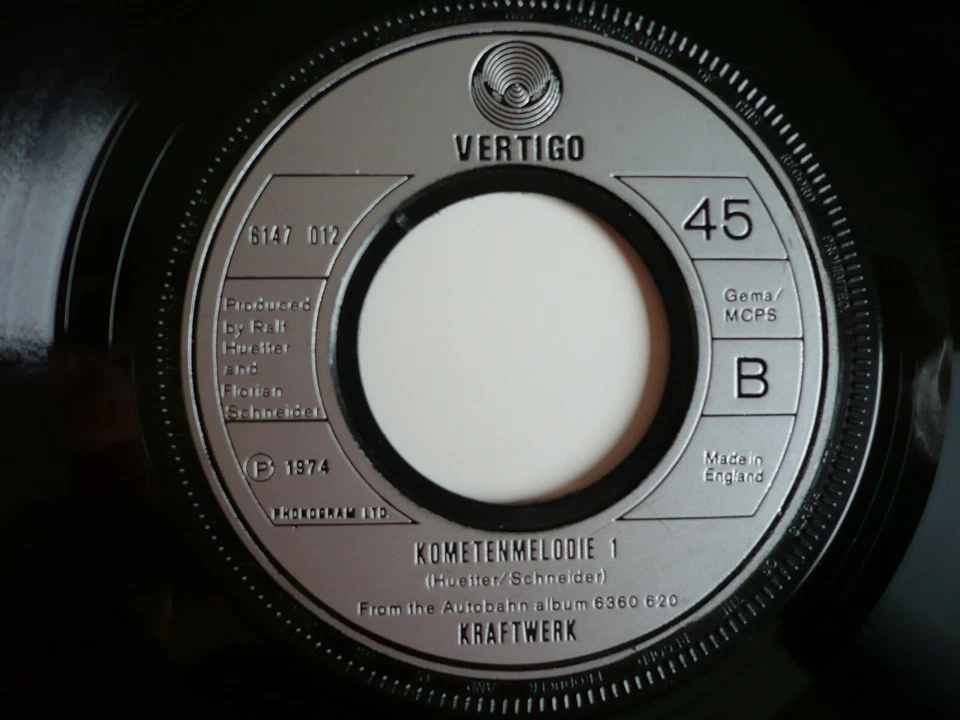 Kraftwerk Autobahn · single · 1974, photo 2 of 5