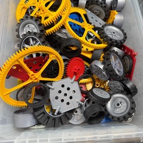 Over 2000 Pieces 10 Lbs HUGE K'NEX Mixed Bulk Lot Misc Just of Parts Knex Clean!