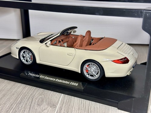 1:18 Scale Norev 2008 Porsche 911 997.2 Carrera Cabriolet Cream Boxed - Picture 6 of 8