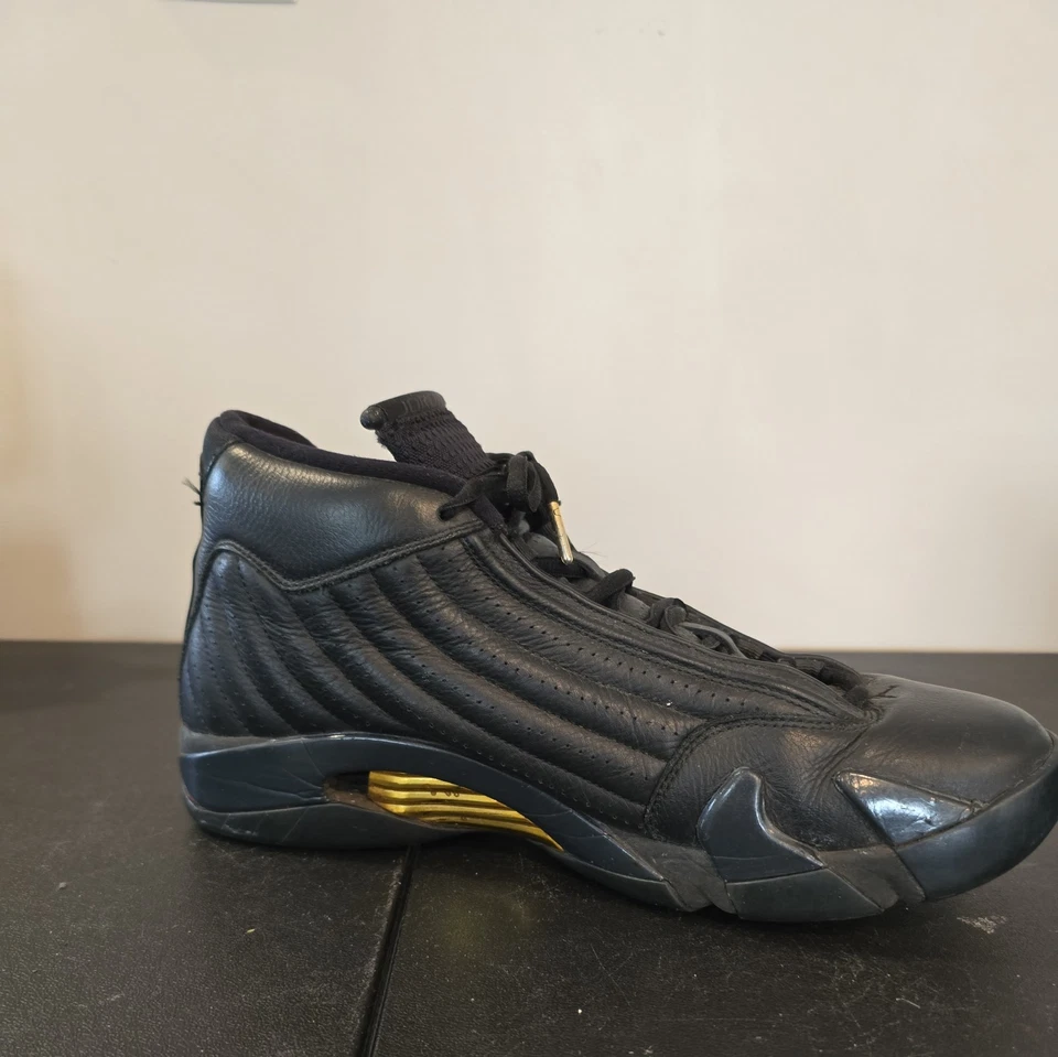 Talla 12 - Jordan 14 Retro Defining Moments 2017 Foto 3 de 4