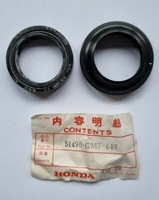 BRAND NEW GENUINE HONDA CR80 FORK & DUST SEAL SET  1985-1986 CR80R 51490-GM7-640