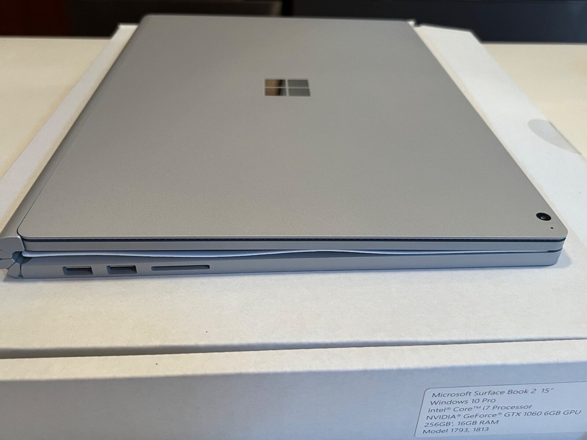 NEW* Surface Book 2 15 Inch i7 8650 256GB SSD 16GB RAM