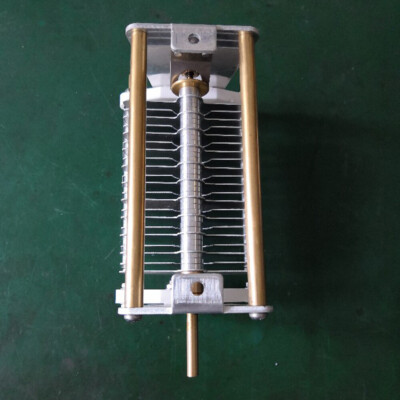 Aspirapolvere Daison Condensatore Variabile Aria 20-1000PF - Nuovo, Dielettrico Aria, 1000V, Per Elettronica Componente Radio Vintage Aspirapolvere Daison Condensatore Variabile Aria 20-1000PF - Nuovo, Dielettrico Aria, 1000V, Per Elettronica Componente Radio Vintage