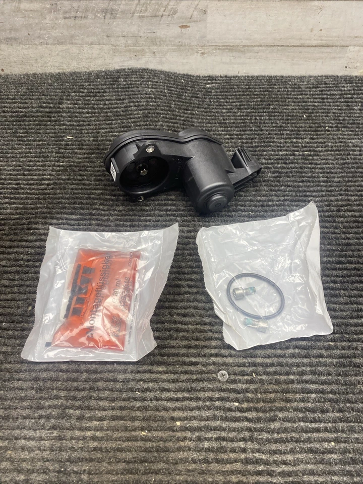 Actuador Ford JL3Z-2B712-A original 2015-2023 F-150 Foto 2 de 4