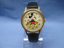 MAN'S DISNEY MICKEY MOUSE WATCH WITH DATE - NEW BAND - NEW BATTERY - WORKS
