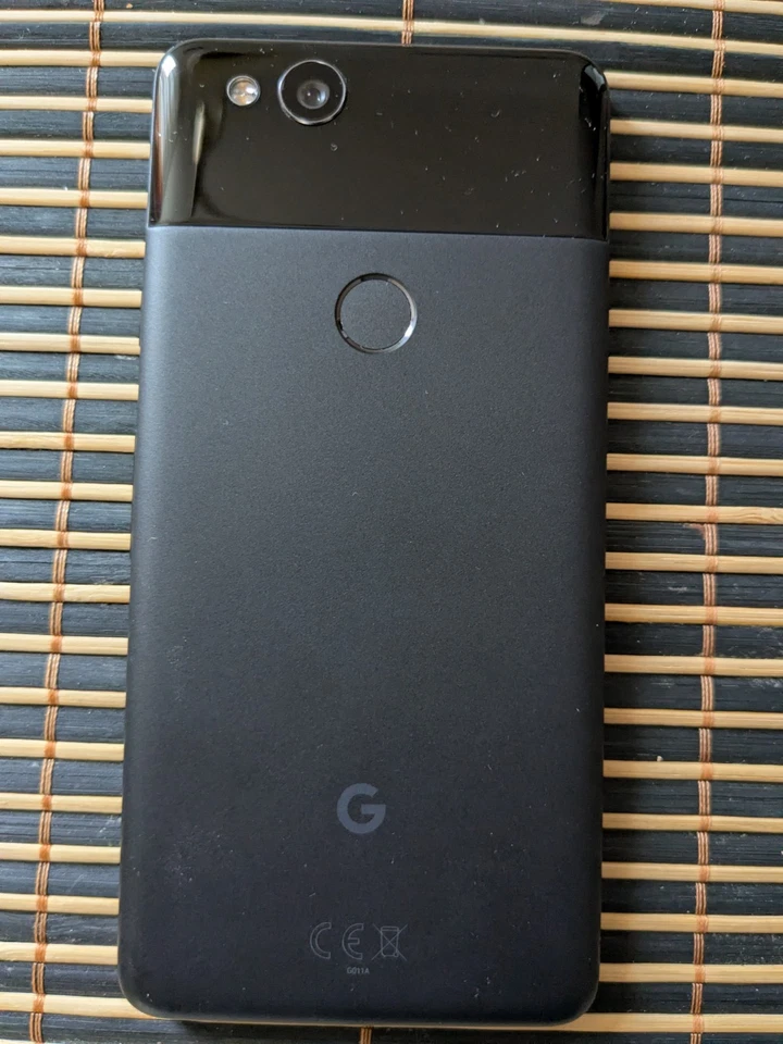 Google Pixel 2 mit aktuellem Android 15 *Lineage OS 22.2* 64GB schwarz - Bild 2 von 4