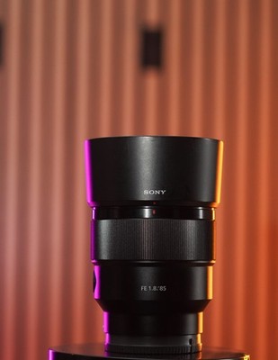 Sony 85mm F/1.8-22 Medium-Telephoto Fixed Prime Camera Lens