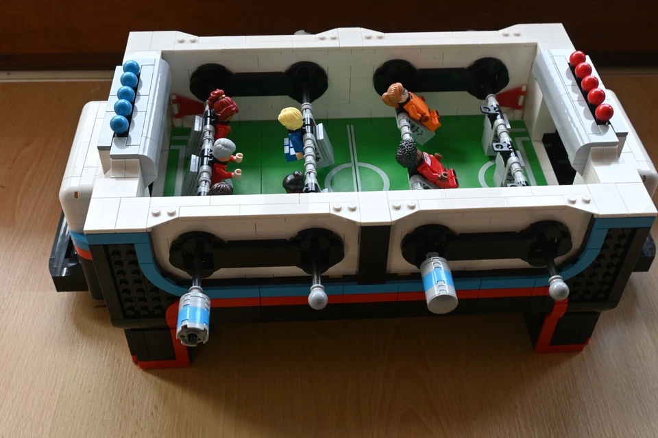 LEGO Ideas 21337 Table Football, Foto 1 von 5