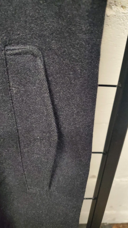 NEW Theory Wool Cashmere Overcoat Topcoat Size 38R - Image 3 of 4